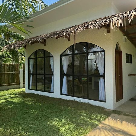 Villa Pura Vida Apartments Siargao General Luna  Exteriör bild